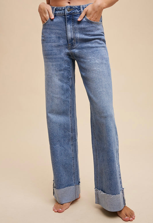 Cuff Straight Jean